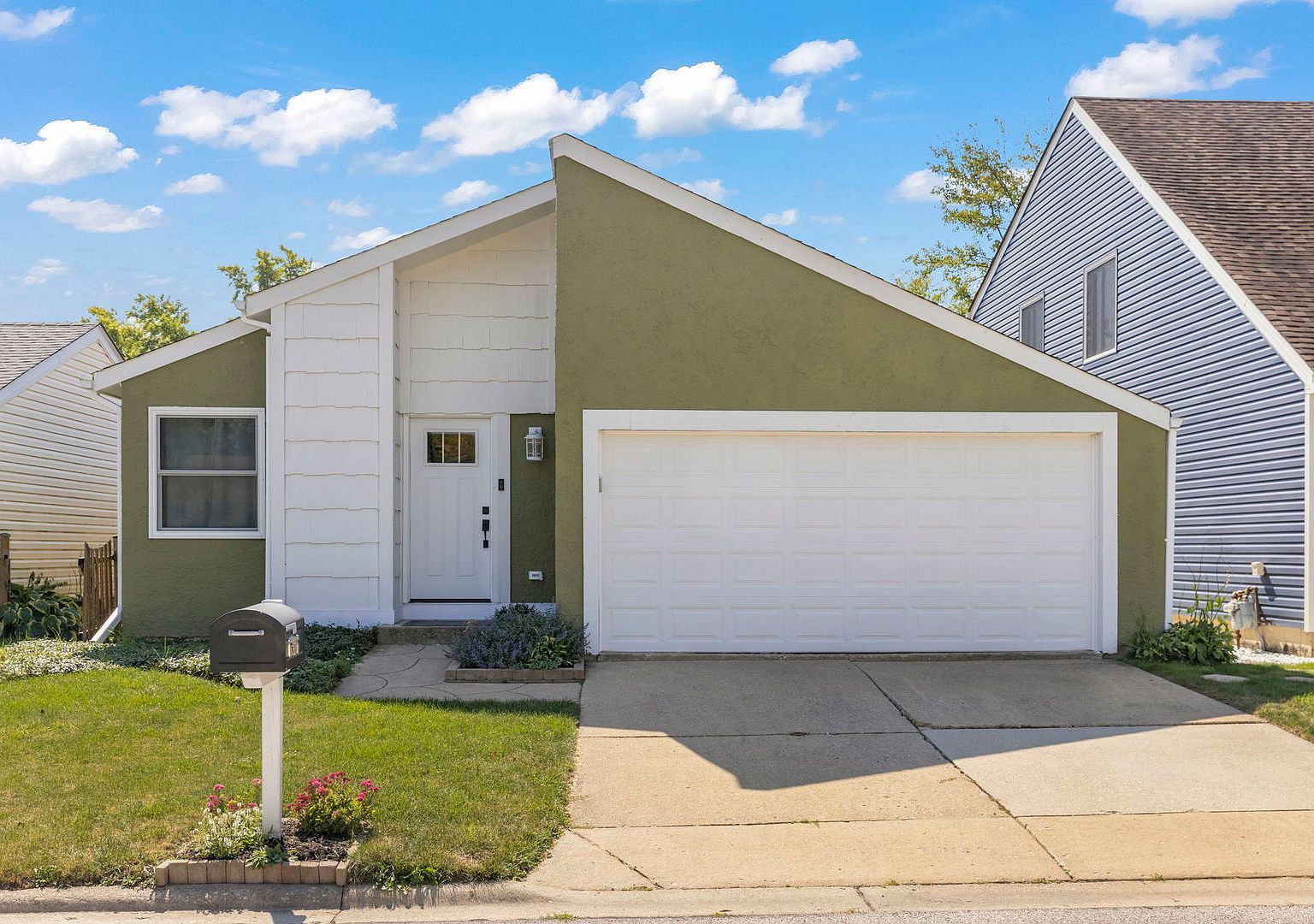 6386 Kindling Ct Lisle, IL 60532 - Thumbnail 2