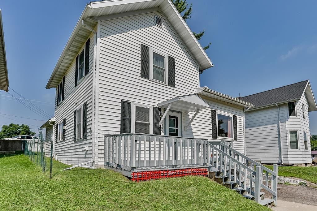 105 Allen St Athens, WI 54411 - Thumbnail 2