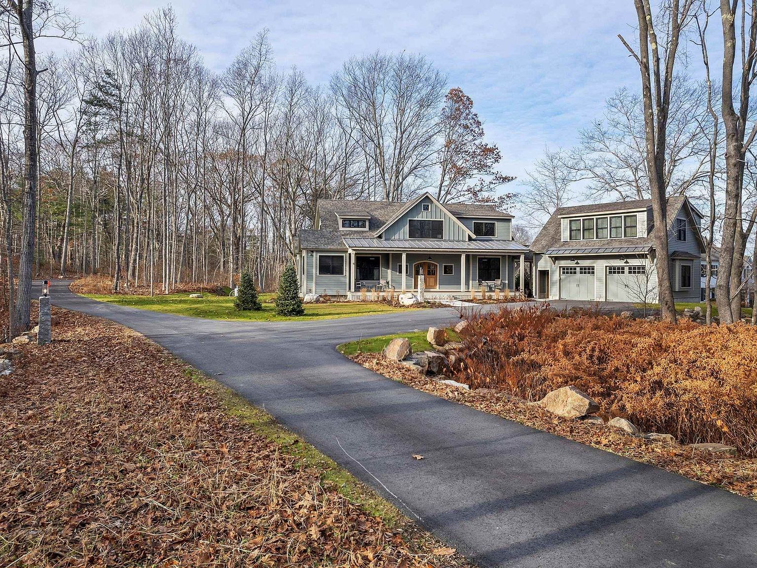 8 Rosebud Ln Ogunquit, ME 03907 - Thumbnail 2