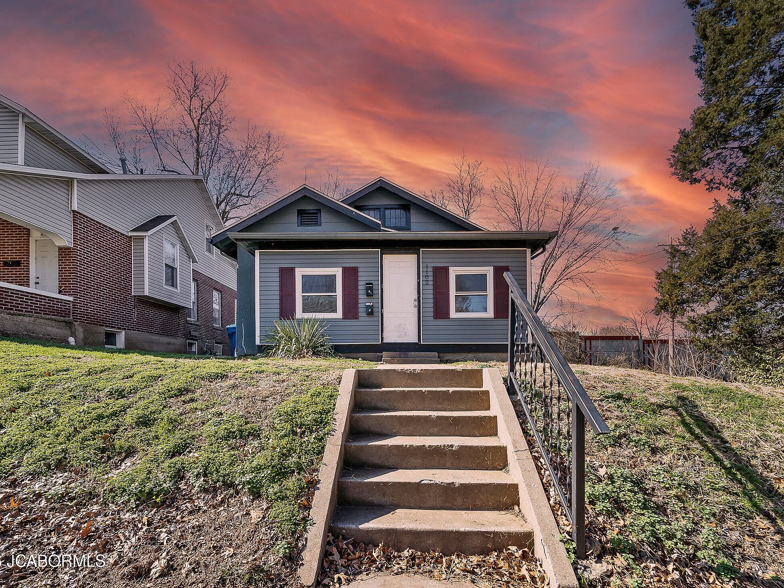 1102 E Miller St Jefferson City, MO 65101  | Multi Family