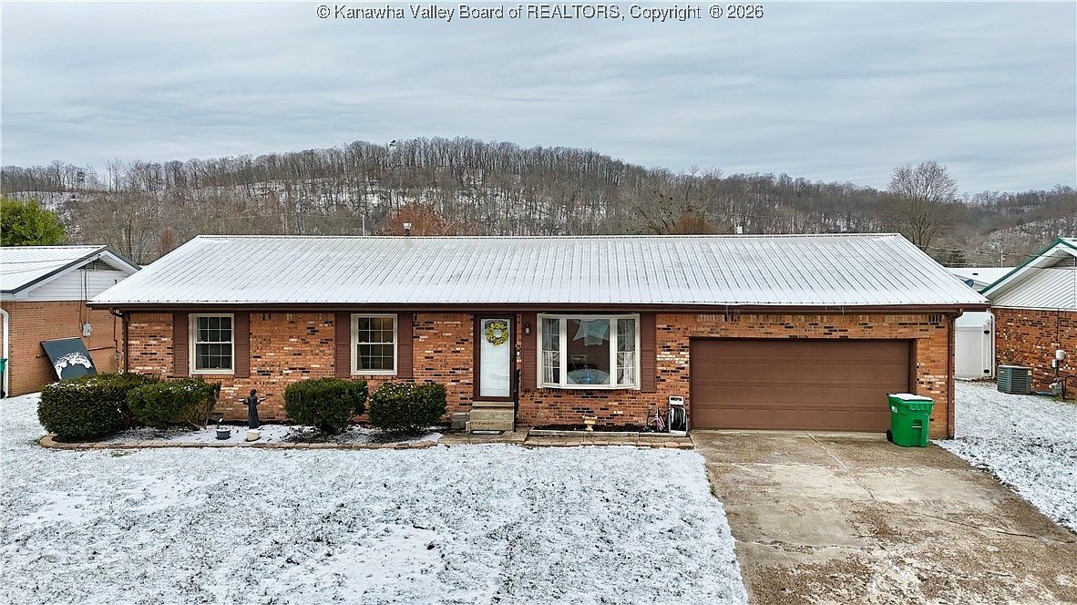 194 Shawnee Est Winfield, WV 25213 - Thumbnail 2