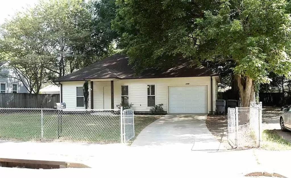 3789 Fairoaks Ave Memphis, TN 38122 - Thumbnail 2