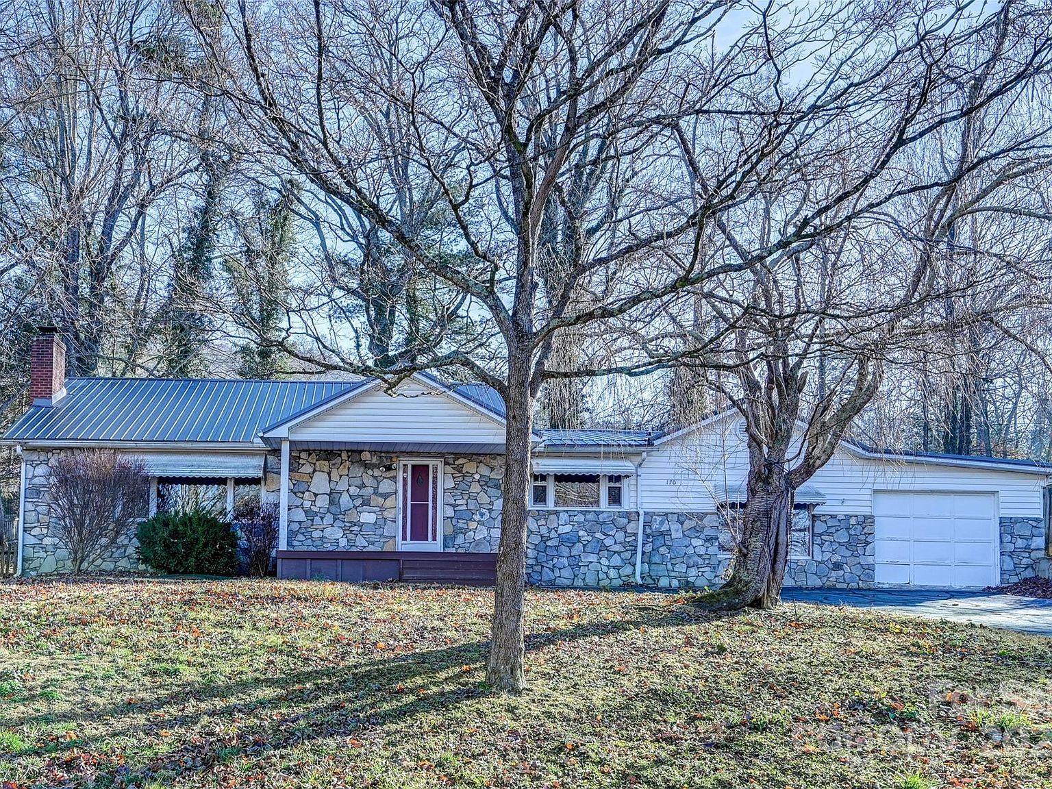 170 Birch Ln Arden, NC 28704 - Thumbnail 2