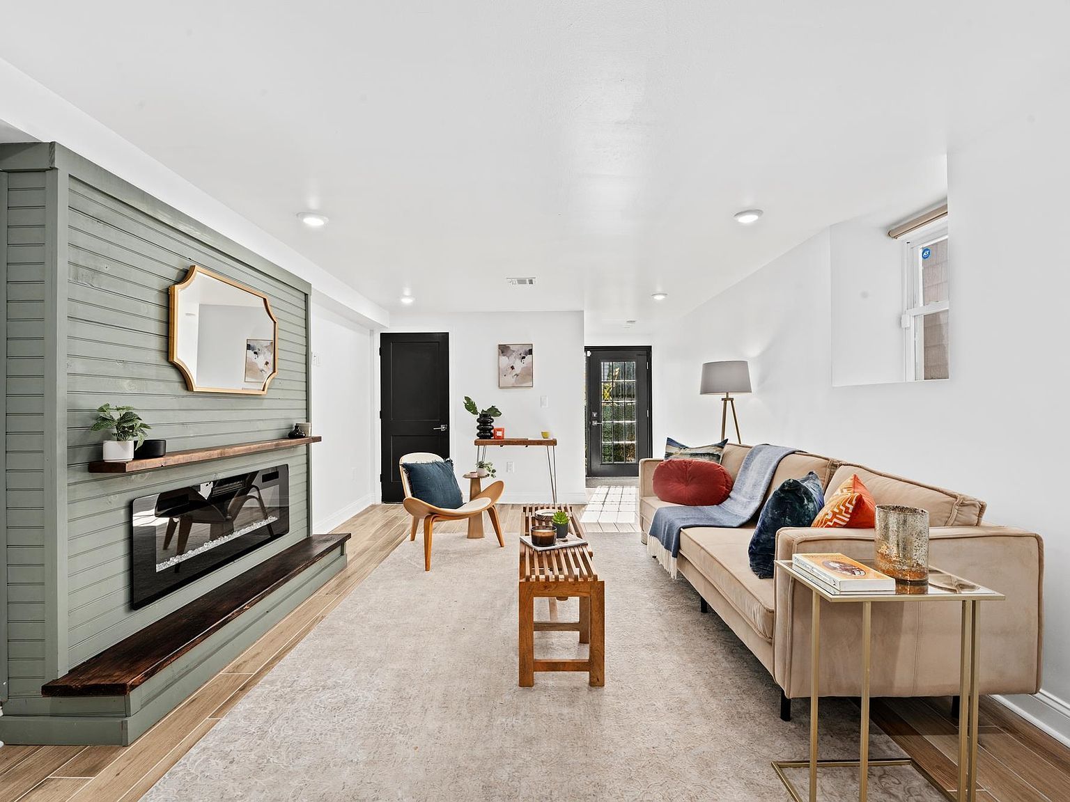 201 Zabriskie St APT 1 Jersey City, NJ 07307 - Thumbnail 2