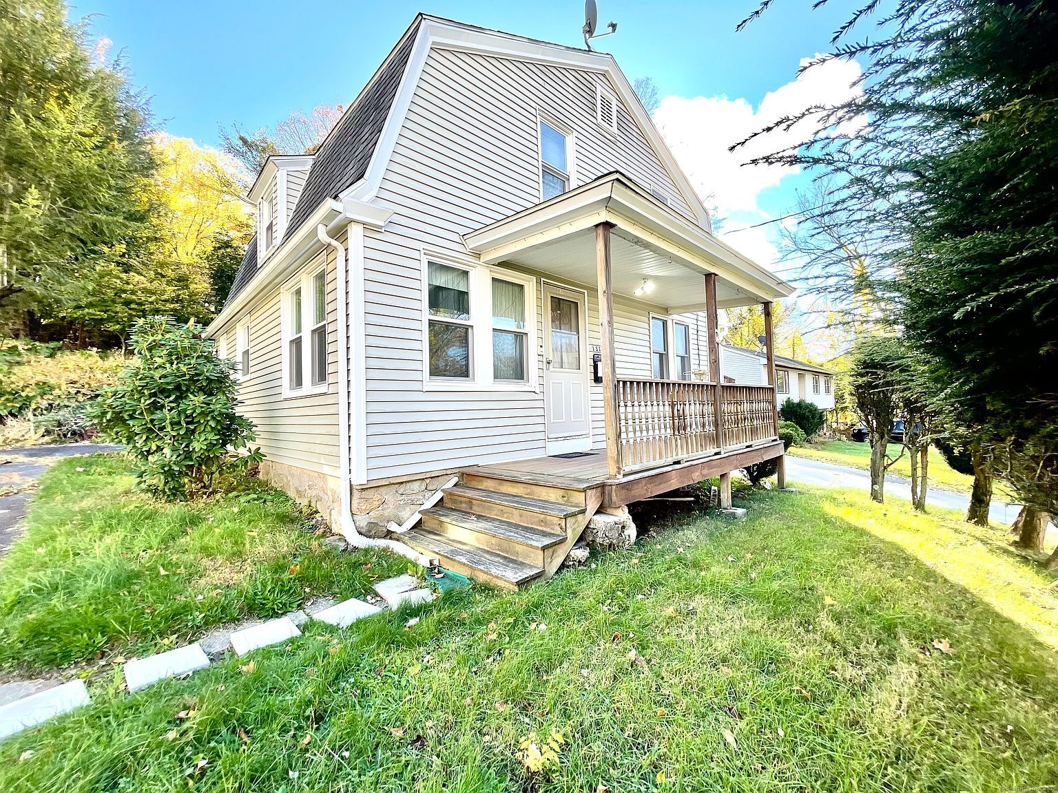 131 Greenwood St Watertown, CT 06795 - Thumbnail 2