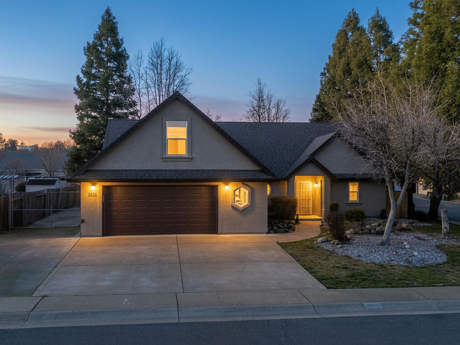 5890 Shadow Glen Dr Redding, CA 96003 - Thumbnail 2