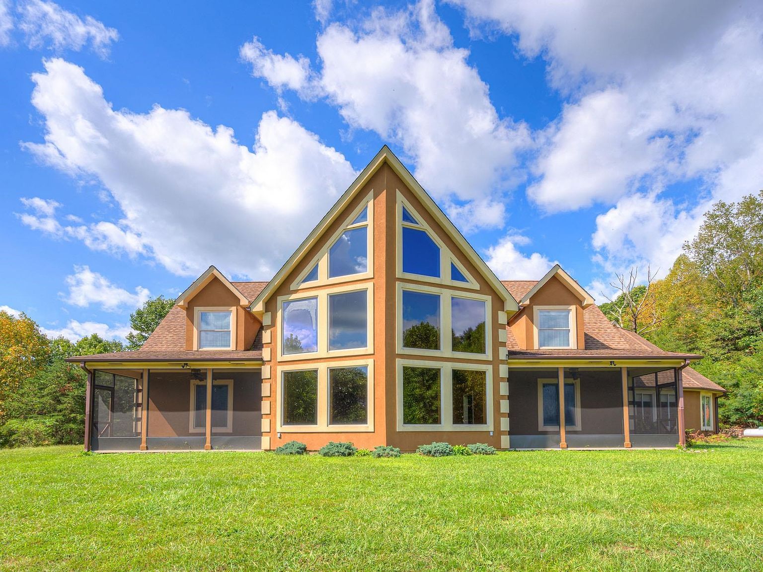 1782 Wolf Creek Rd Narrows, VA 24124 - Thumbnail 2