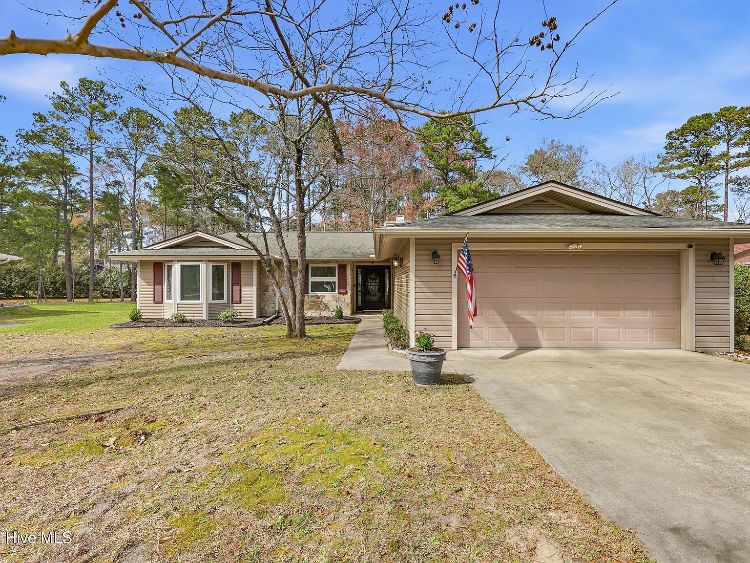 3 Niblick Ct Carolina Shor, NC 28467  | Single Family