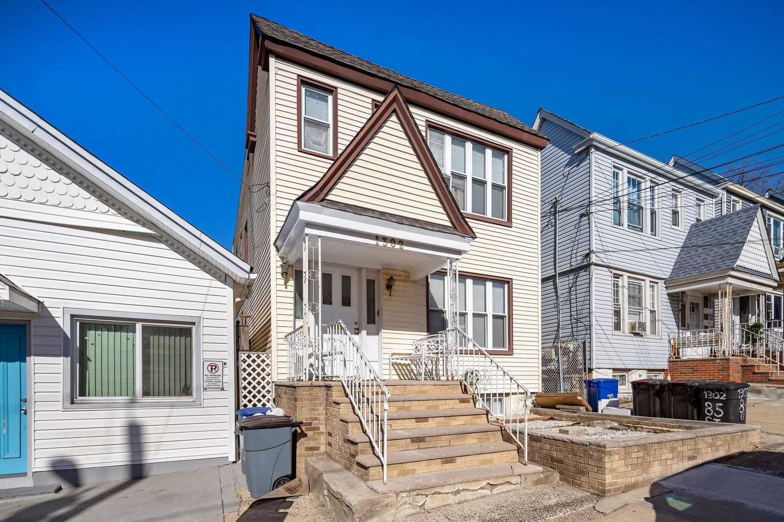 1302 85th Street, North Bergen, NJ, USA, 7047 - Thumbnail 2