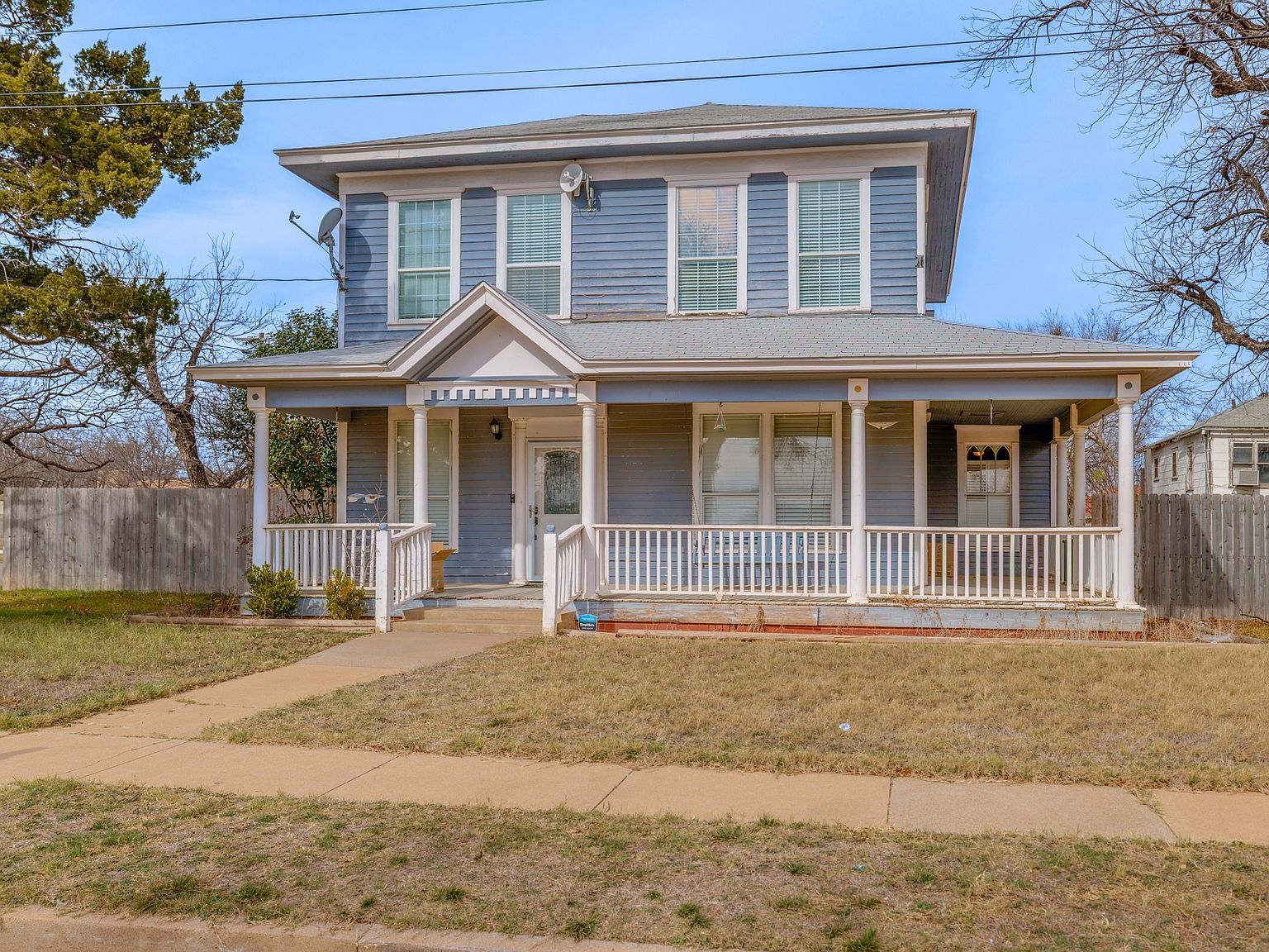 720 W Pecan St Coleman, TX 76834, 76834