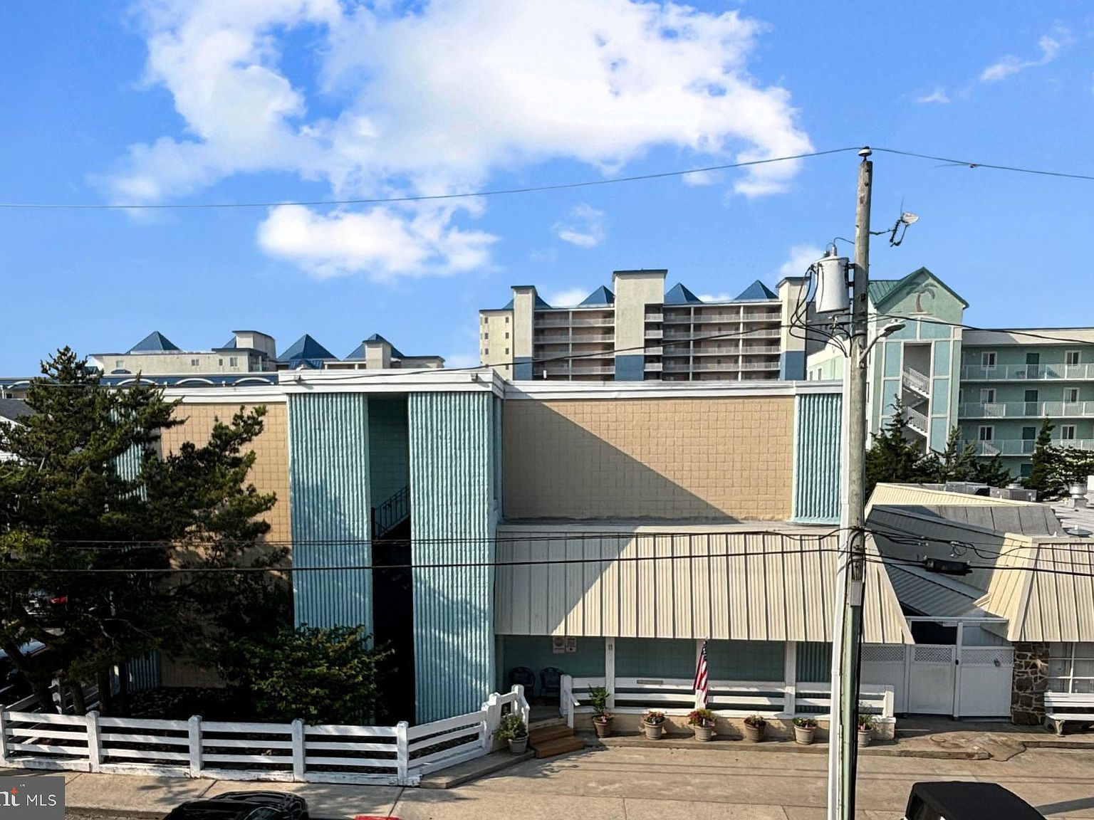 11 62nd St APT 205 Ocean City, MD 21842 - Thumbnail 2