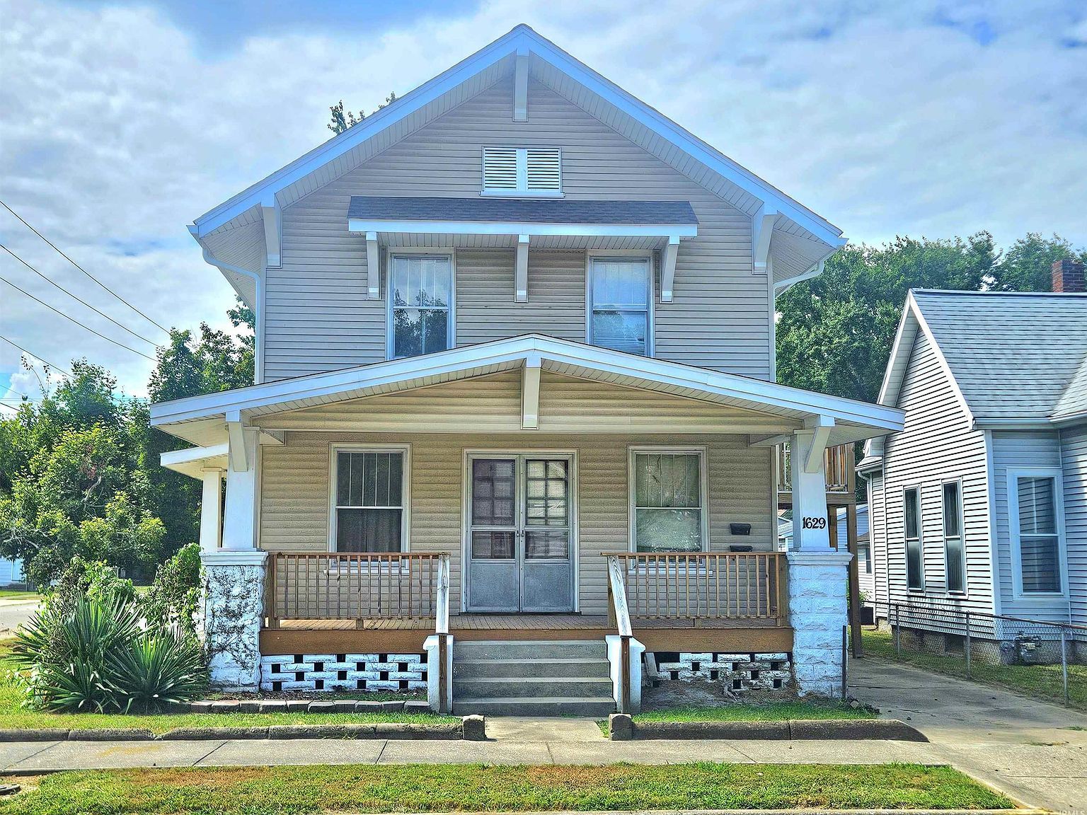 1629 Ewing Ave Evansville, IN 47712 - Thumbnail 2