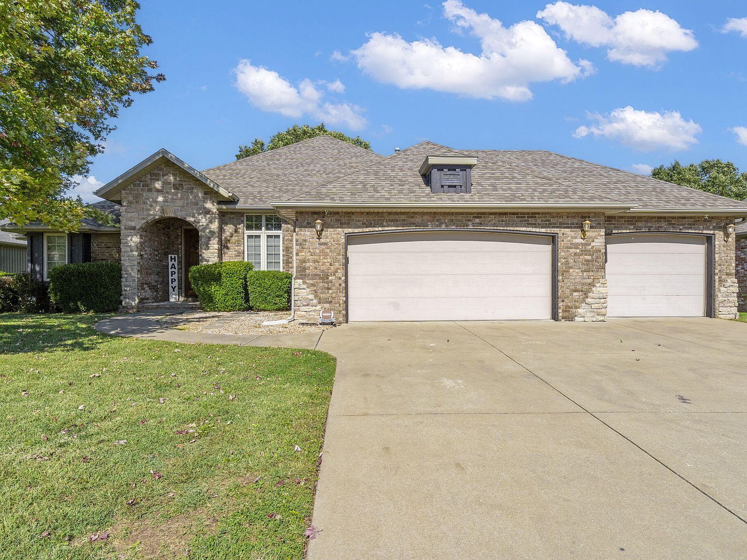 5817 W Alexa Ln Springfield, MO 65802 - Thumbnail 2