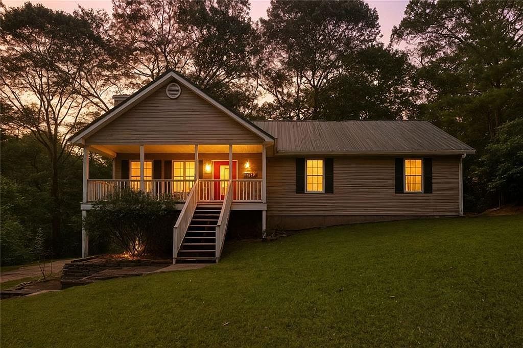 857 Jack Page Dr Canton, GA 30115 - Thumbnail 2