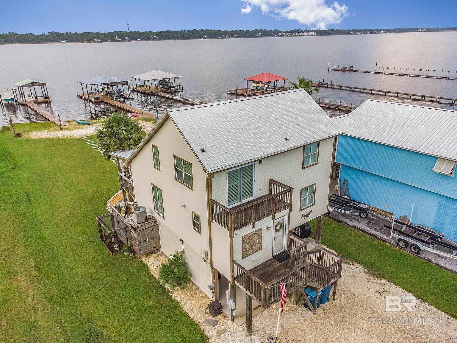1044 W Lagoon Ave Gulf Shores, AL 36542 - Thumbnail 2
