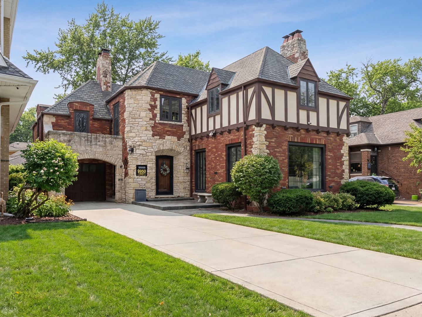 9950 S Hamilton Ave Chicago, IL 60643  | Single Family