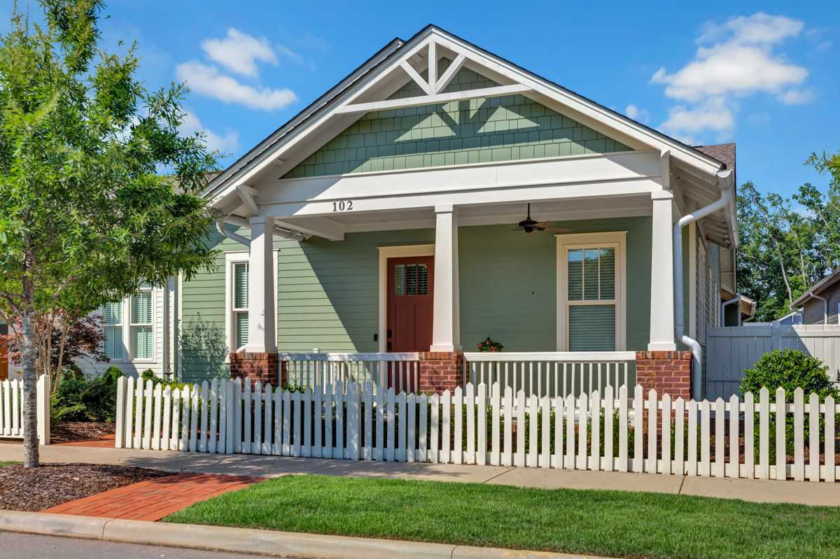 102 Hillcrest Avenue Northwest, Huntsville, AL, USA, 35806 - Thumbnail 2