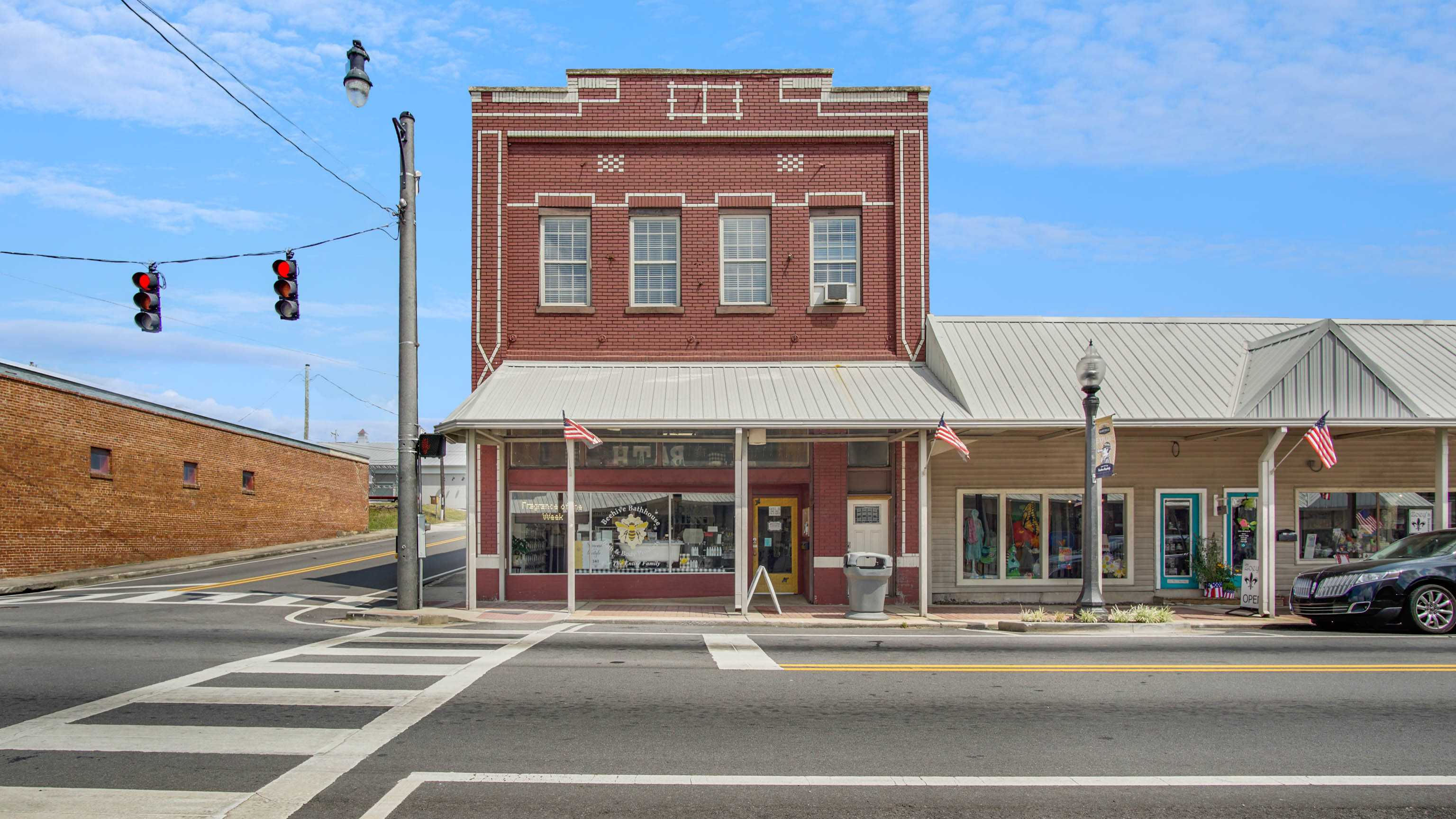 227 Main Street West, Hartselle, AL, USA, 35640  | Commercial