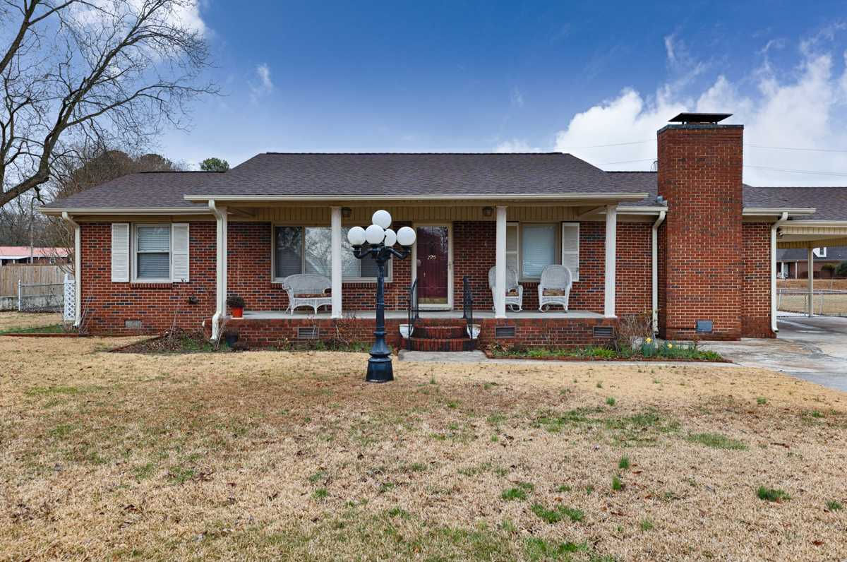 725 Frost Street Southwest, Hartselle, AL, USA, 35640 - Thumbnail 2