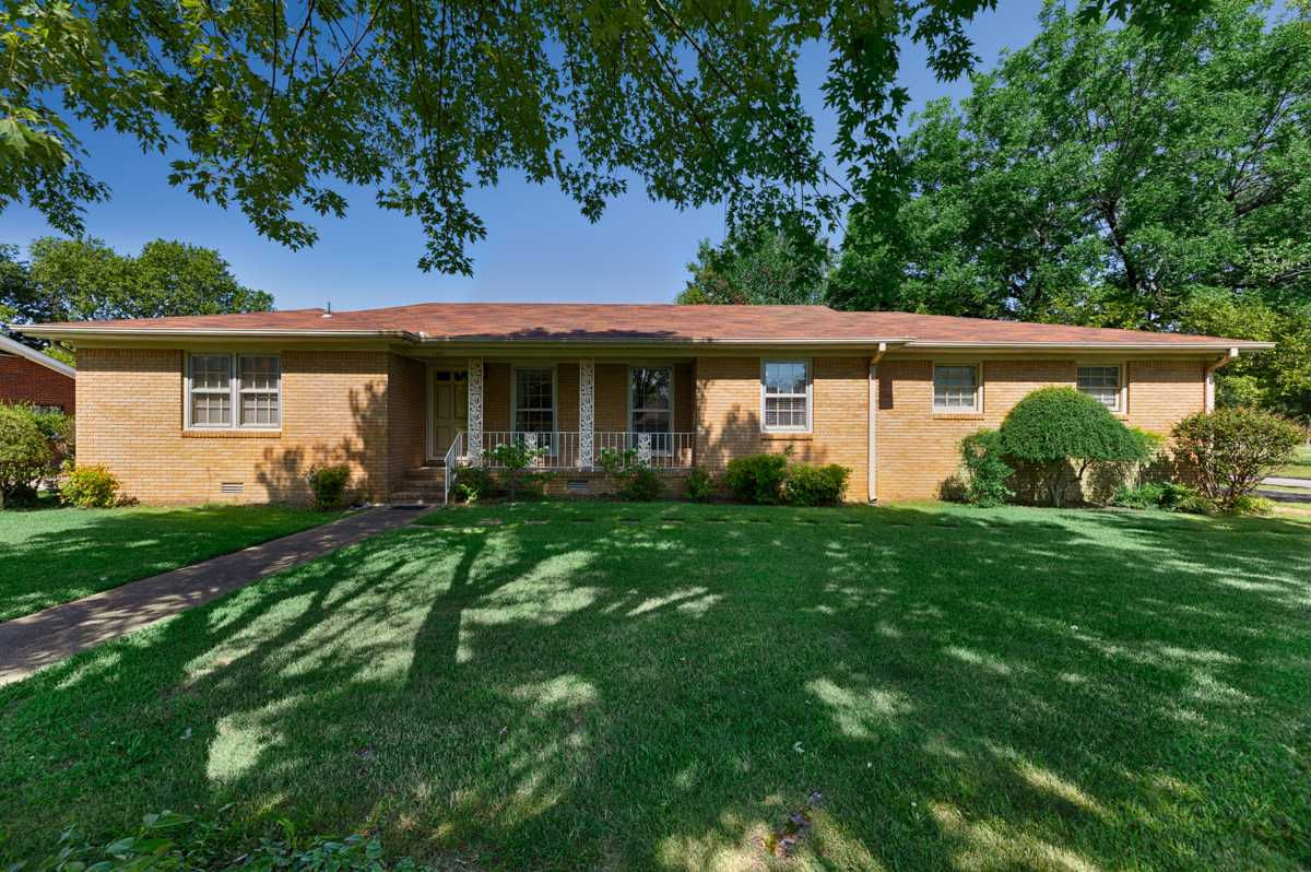 1601 19th Avenue Southwest, Decatur, AL, USA, 35601  | Single Family