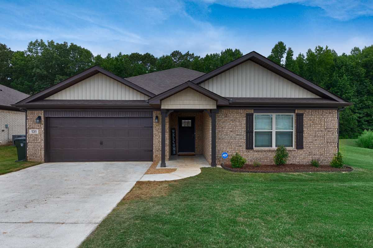 131 Heritage Way Drive, Toney, AL, USA, 35773  | Single Family