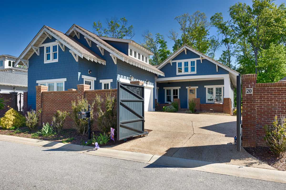 20 Admiral Street Northwest, Huntsville, AL, USA, 35806  | Single Family