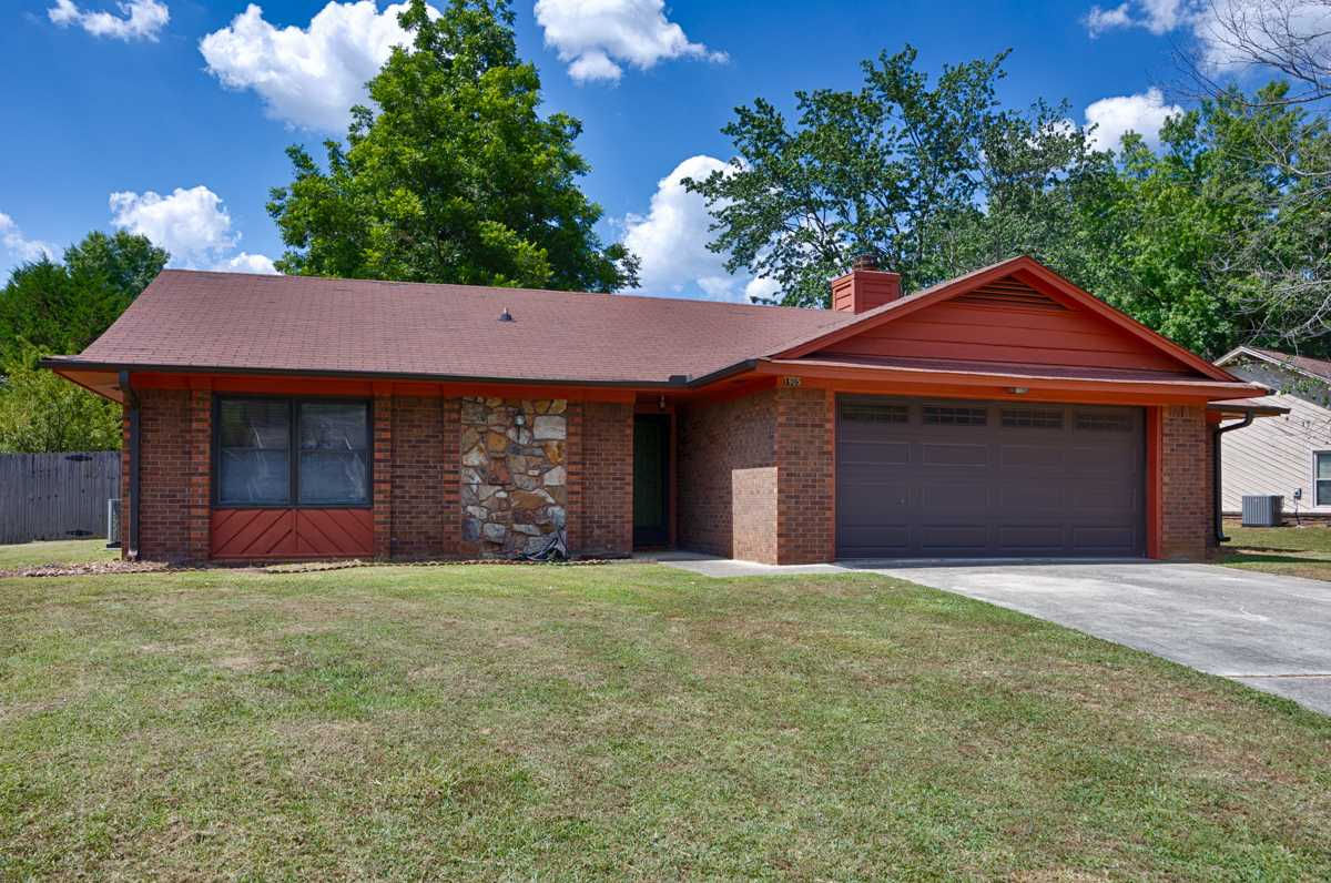 1905 Spanish Oaks Drive Southeast, Huntsville, AL, USA, 35803  | Single Family