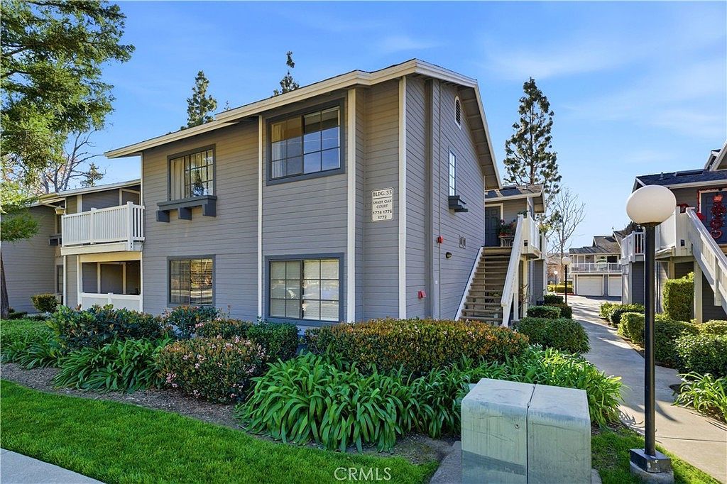 1774 Shady Oaks Ct Azusa, CA 91702 - Thumbnail 2