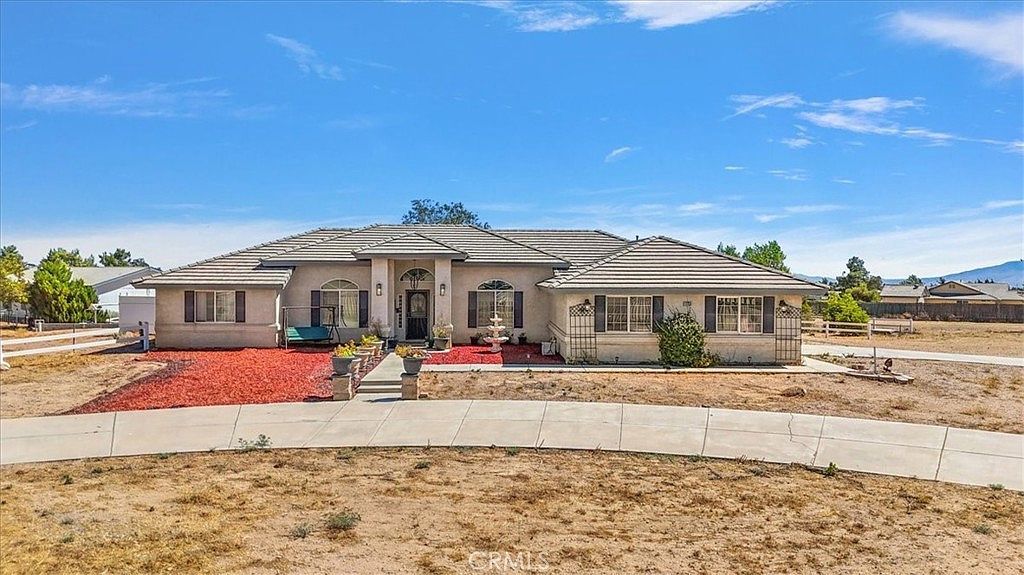 12730 Fir St Oak Hills, CA 92344 - Thumbnail 2