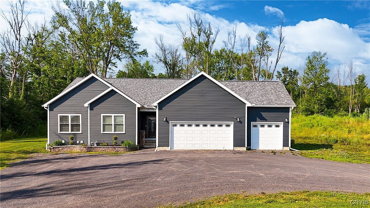 10799 Cosby Manor Rd Utica, NY 13502 - Thumbnail 2