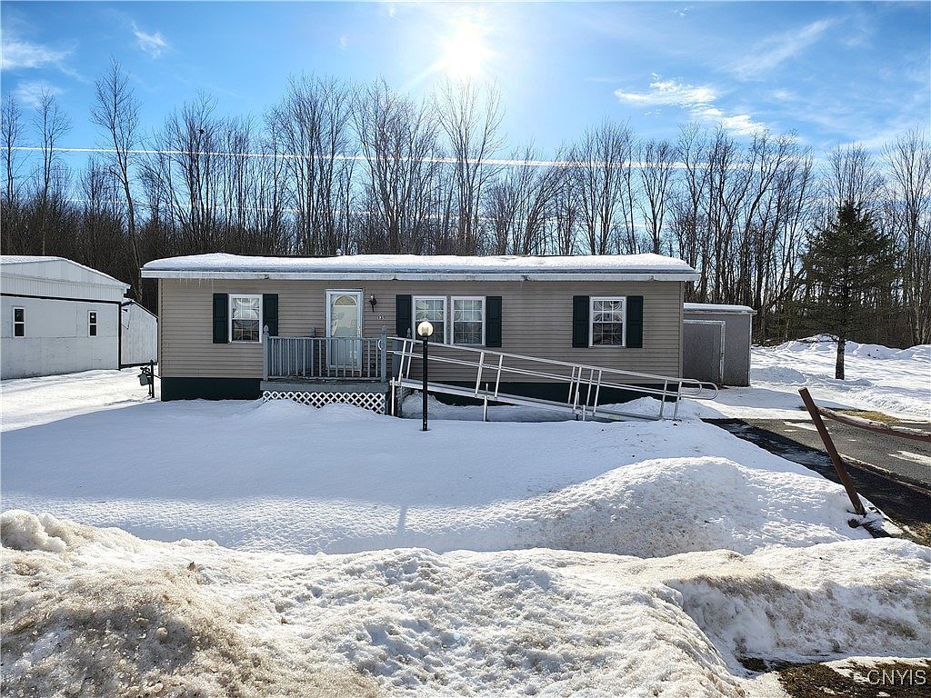 131 Pazdur Blvd S Rome, NY 13440 - Thumbnail 2