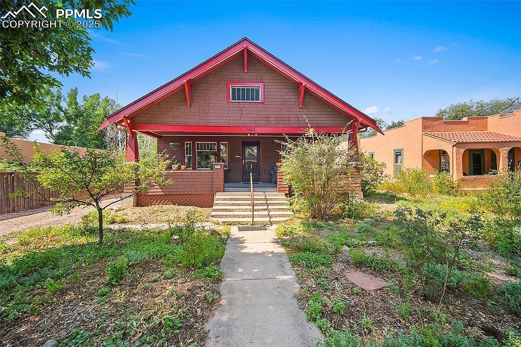 1823 W Pikes Peak Ave Colorado Springs, CO 80904 - Thumbnail 2