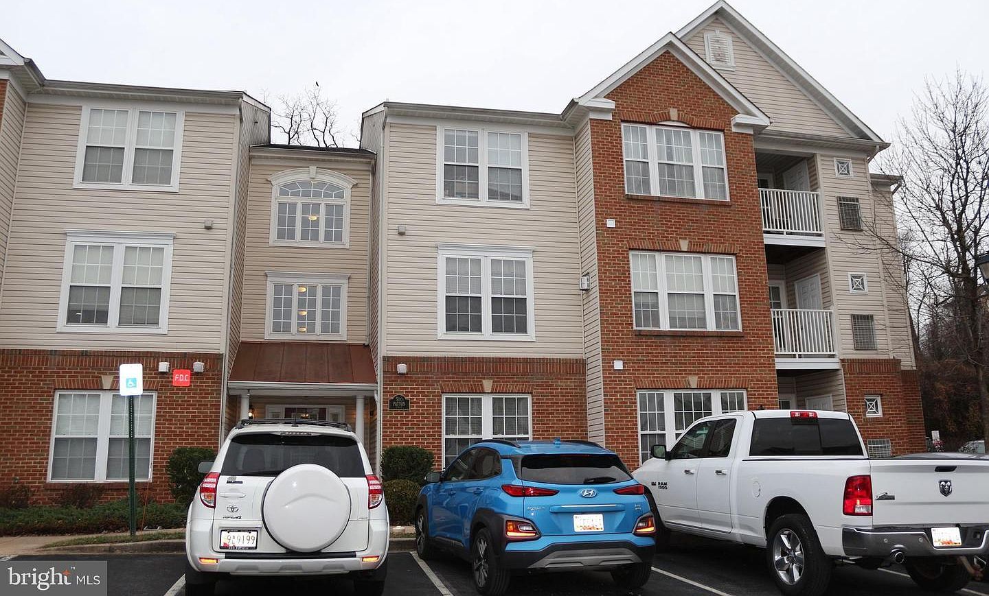 500 Patton Cir #7H Frederick, MD 21703 - Thumbnail 2