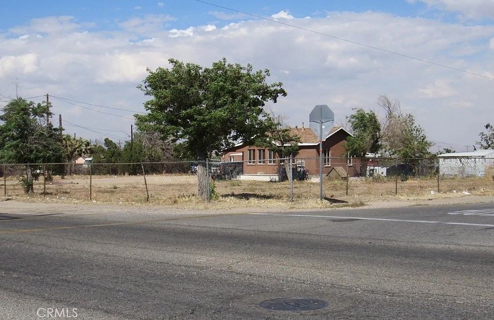 8511 C Ave Hesperia, CA 92345 - Thumbnail 2