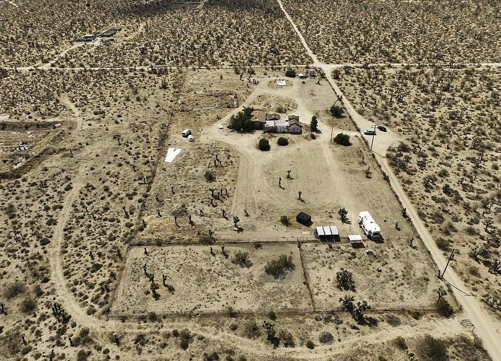 32800 224th St E Llano, CA 93544 - Thumbnail 2