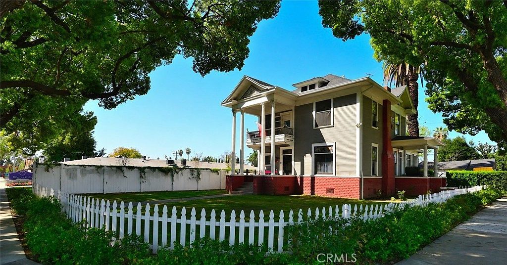 695 N Main St Pomona, CA 91768, 91768