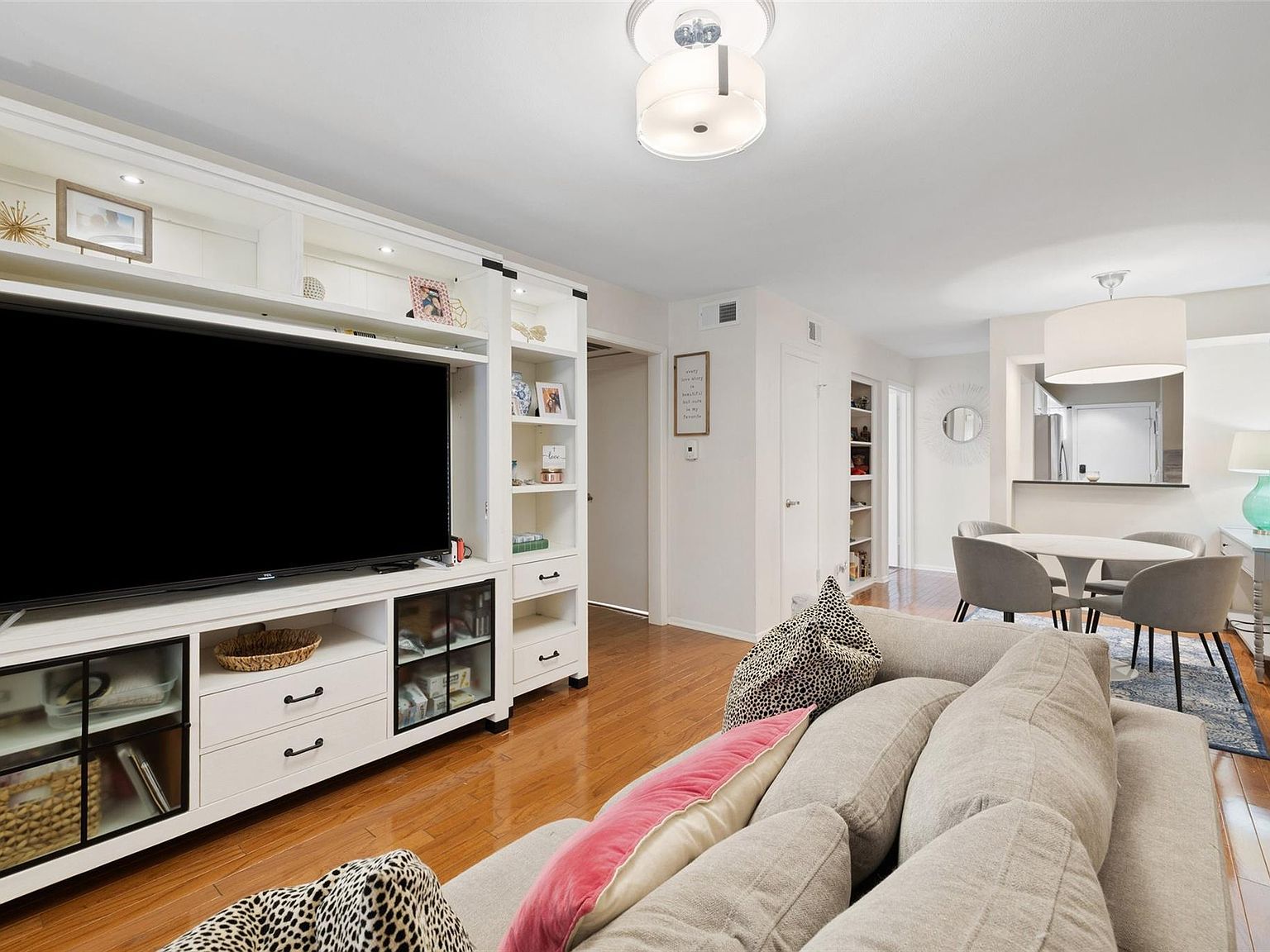 7920 Rockwood Ln APT 129 Austin, TX 78757 - Thumbnail 2