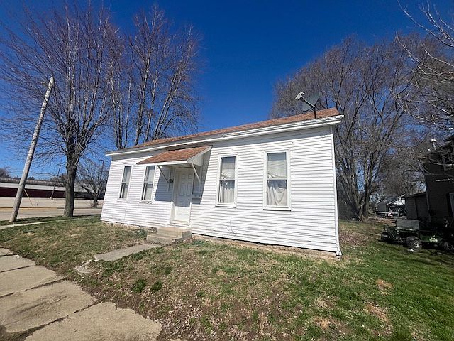 600 E Somers St Eaton, OH 45320 - Thumbnail 2