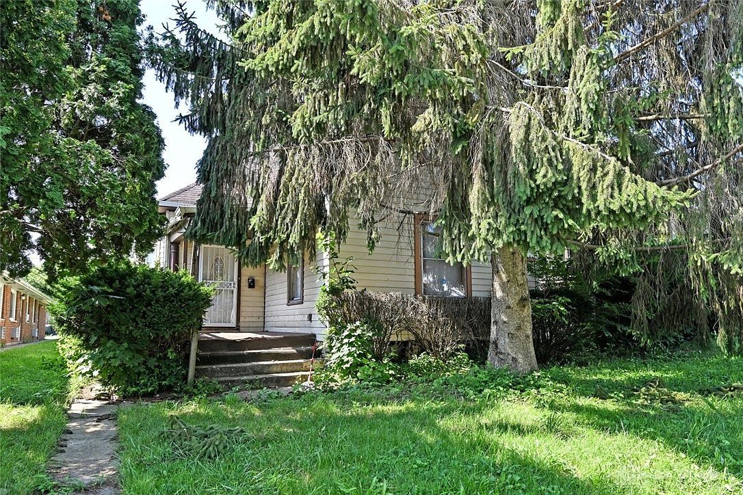 2712 Hoover Ave Dayton, OH 45402 - Thumbnail 2