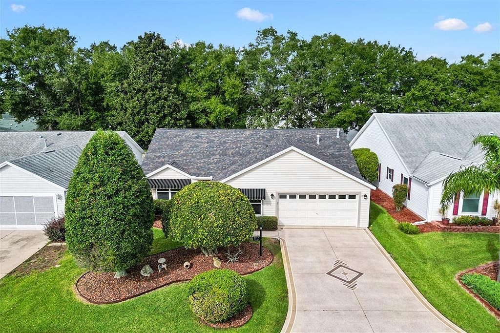 2573 Caribe Dr The Villages, FL 32162 - Thumbnail 2