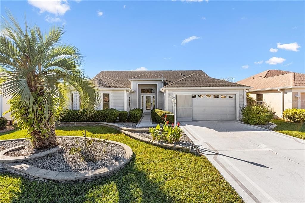 1422 Segovia Pl The Villages, FL 32162 - Thumbnail 2