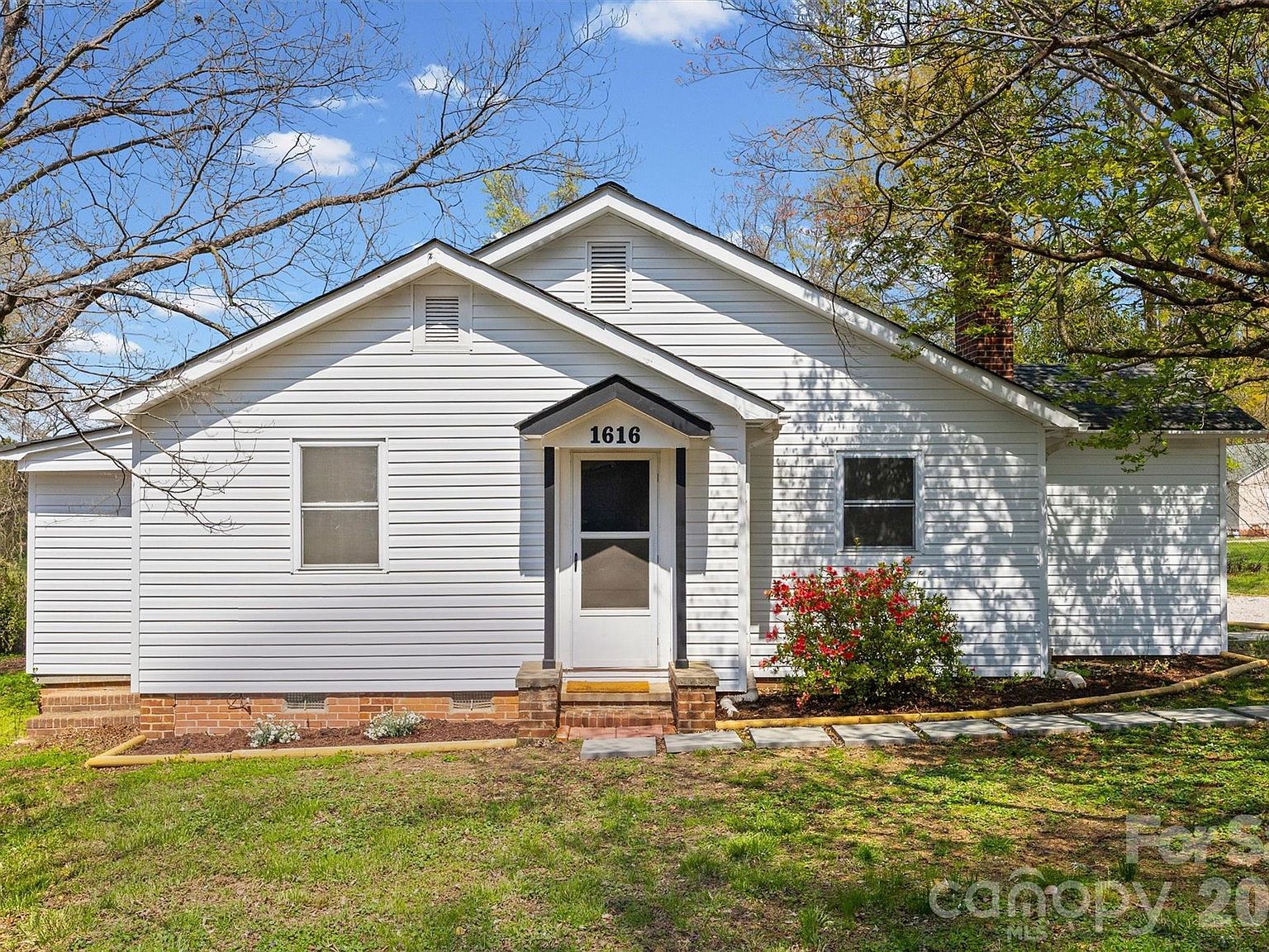 1616 Franandel Dr Lancaster, SC 29720  | Single Family