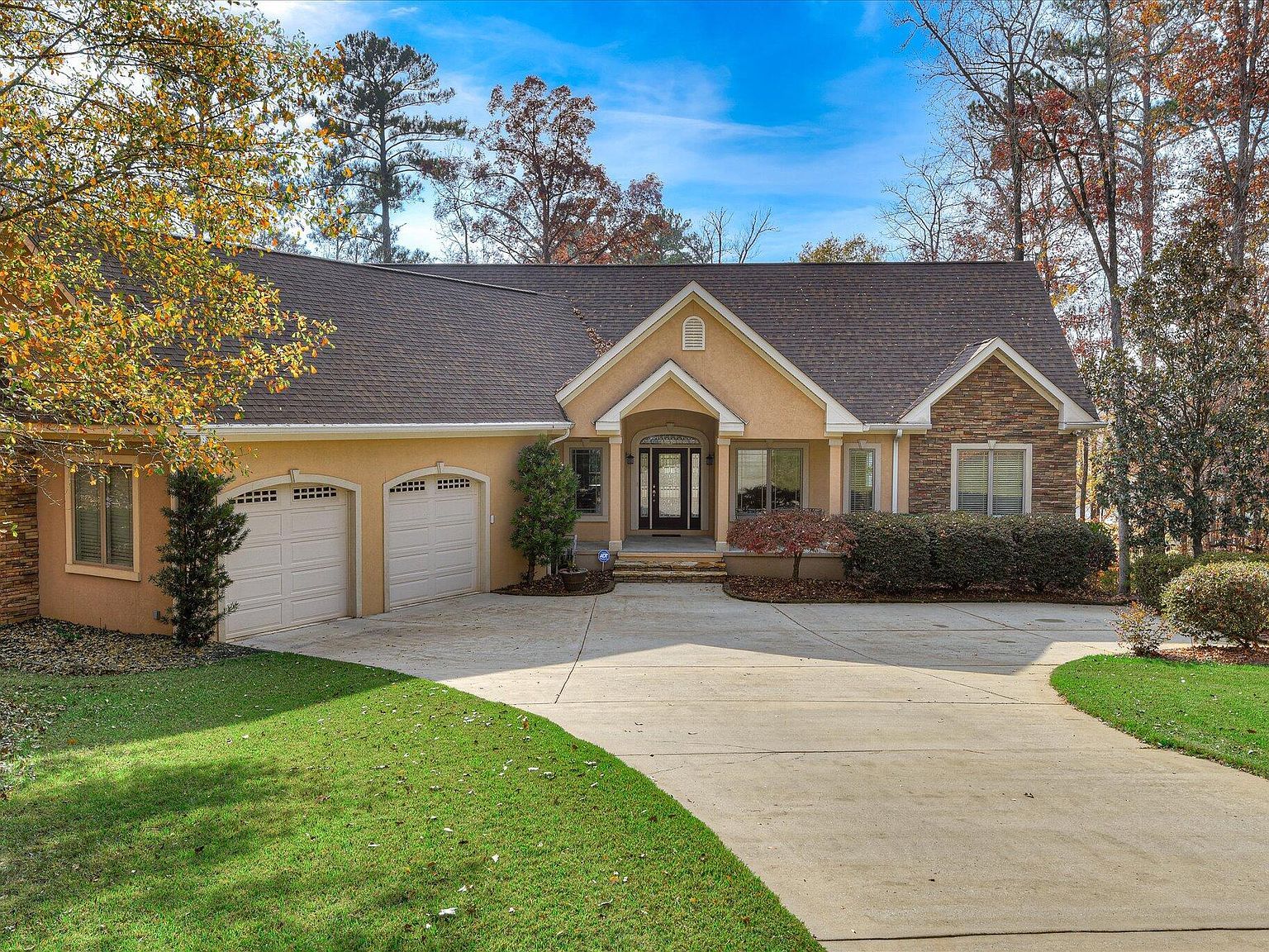 310 Katie Ln Mc Cormick, SC 29835 - Thumbnail 2