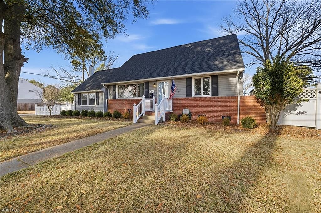 5764 N Ottawa Rd Virginia Beach, VA 23462 - Thumbnail 2