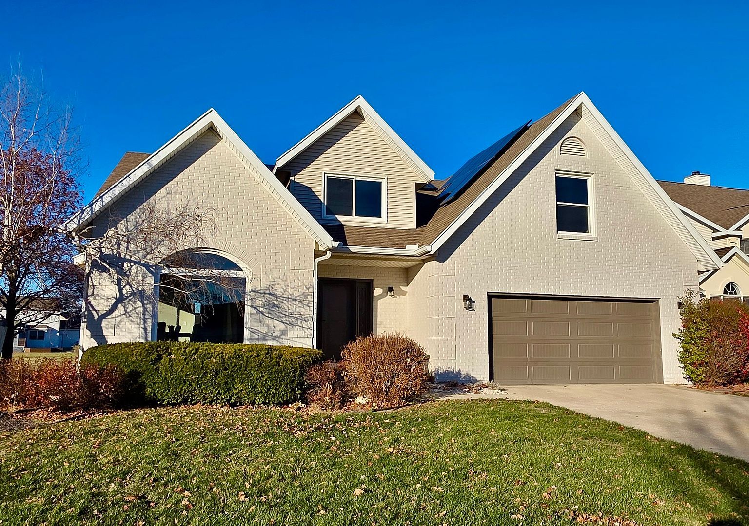 10 Prenzler Dr Bloomington, IL 61704 - Thumbnail 2