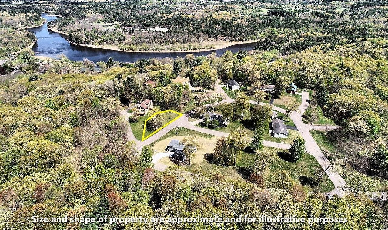 61 Dakota Ridge Rd #61 Baraboo, WI 53913 - Thumbnail 2