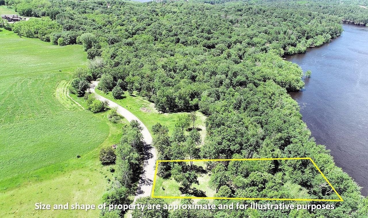 L23 Hillside Dr #23 Wisconsin Dells, WI 53965 - Thumbnail 2