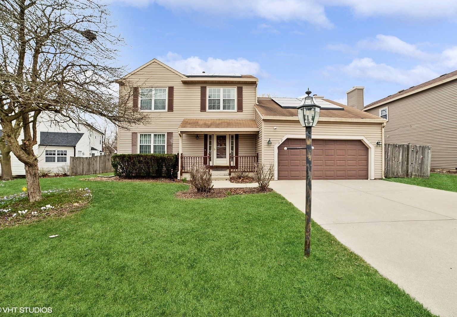 18 Ascot Ln Streamwood, IL 60107  | Single Family