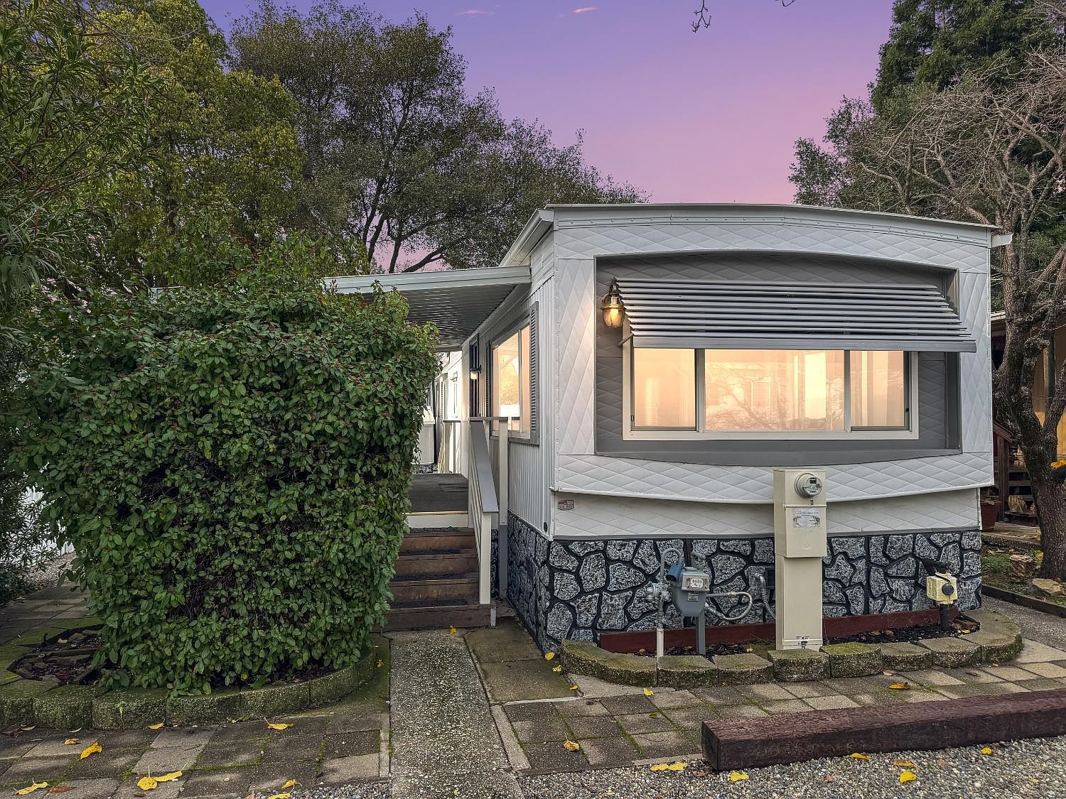 125 Marigold Ave Auburn, CA 95603 - Thumbnail 2