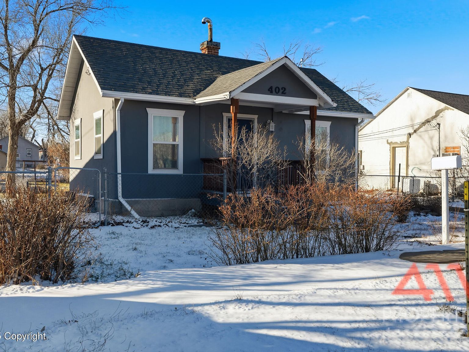 402 S Brooks Ave Gillette, WY 82716 - Thumbnail 2